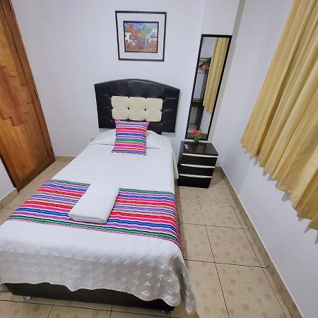 Hostal El Viajero En Ollantaytambo Eksteriør bilde